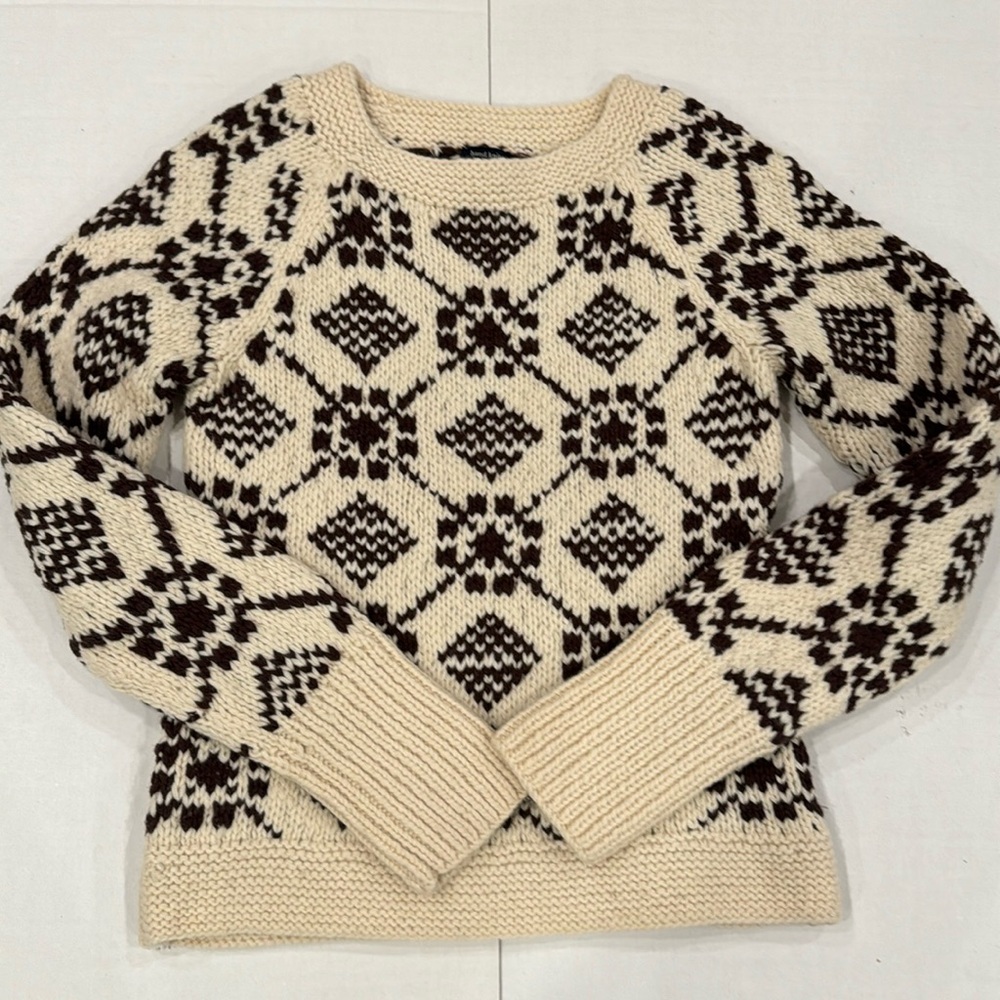 Vintage American Eagle Hand Knit Lambs Wool Sweater